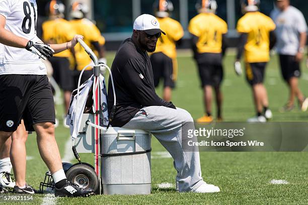 Pittsburgh Steelers head coach Mike Tomlin during the 2015 Pittsburgh Steelers Rookie Minicamp at the UPMC Sports Performance Complex in Pittsburgh,...