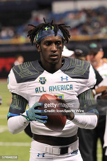Team Highlight wide receiver Da'Vante Phillips during the 2015 Under Armour All-America Game at Tropicana Field in St. Petersburg, Florida.