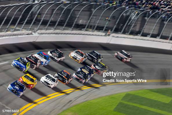 AUTO: FEB 18 NASCAR Sprint Cup Series - Can-Am Duel #1 AUTO: FEB 18 NASCAR Sprint Cup Series - Can-Am Duel #1