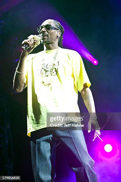 Pnc Rapper Pnc (Rapper) Photos and Premium High Res Pictures - Getty Images
