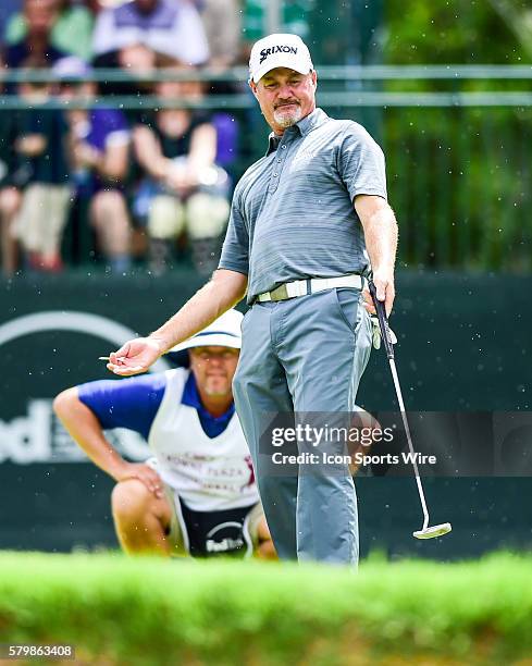 Jerry Kelly looks for help on putt on during final round action of the Crowne Plaza Invitational at Colonial in Ft. Worth, Texas.