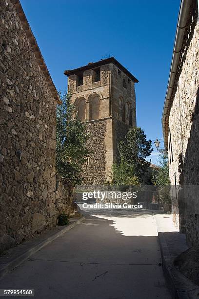 belfry of the romanesque church of sotosalbos, segovia, castilla y leon - escultura stock pictures, royalty-free photos & images