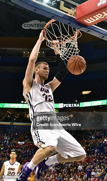 Northern Iowa forward Seth Tuttle dunks the ball in the first half during the championship game of the Missouri Valley Conference Basketball...
