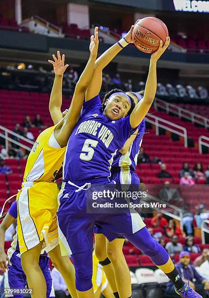 11 Taylor Overshown Stock Photos, High-Res Pictures, and Images - Getty ...