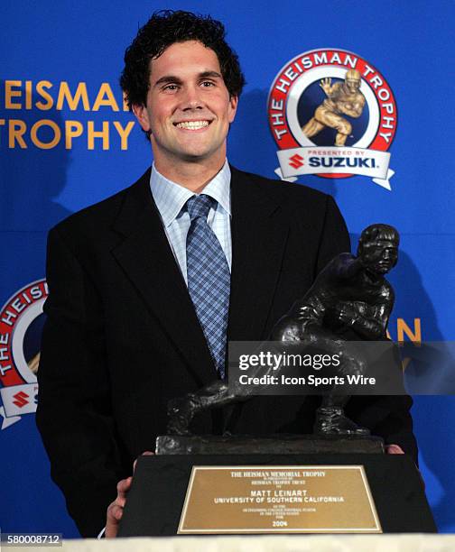 Quarterback Matt Leinart is the 2004 Heisman Trophy winner at a ceremony in New York, December 11, 2004.