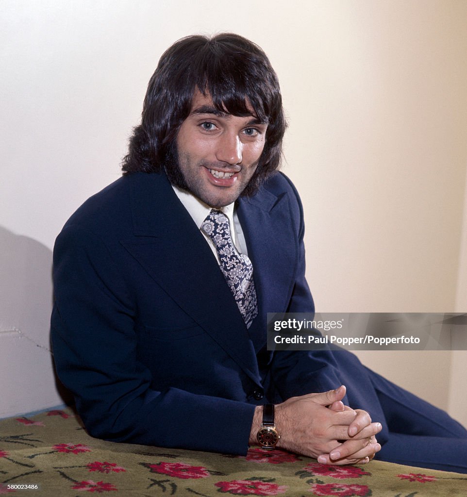 George Greatest Manchester United footballer George Best, circa 1971. Fotografía de ...