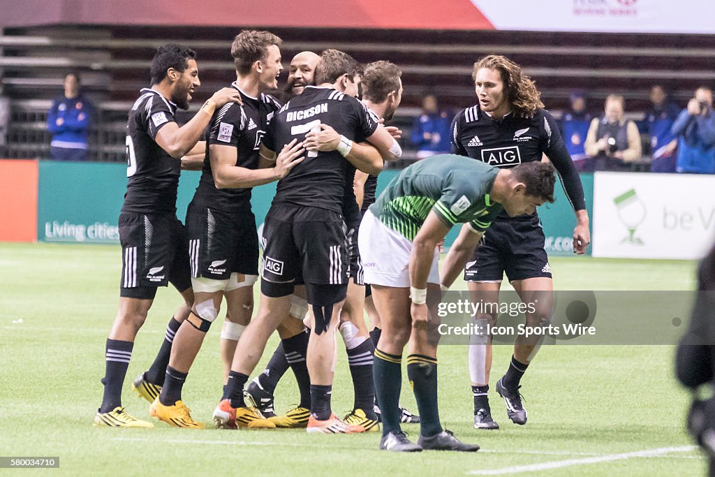 RUGBY: MAR 13 Canada Sevens - New Zealand v South Africa