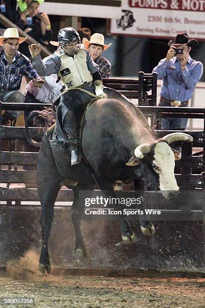 Dustin Roots Rodeo 143 Dustin Bowen Stock Photos, High-Res Pictures, and Images - Getty Images