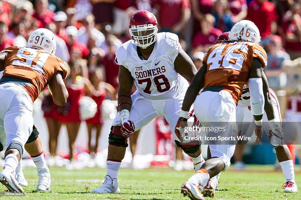 NCAA FOOTBALL: OCT 10 Oklahoma v Texas