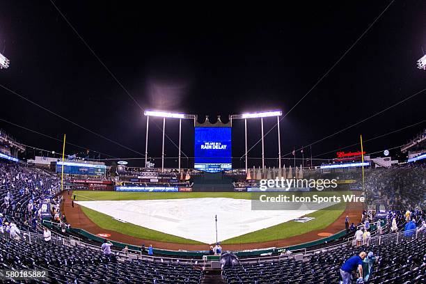 Kansas City Royals rain delay during the MLB Playoff ALDS game 1 between the Houston Astros and the Kansas City Royals at Kauffman Stadium in Kansas...