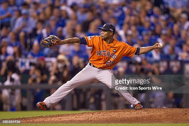 Houston Astros relief pitcher Tony Sipp during the MLB Playoff ALDS game 1 between the Houston Astros and the Kansas City Royals at Kauffman Stadium...
