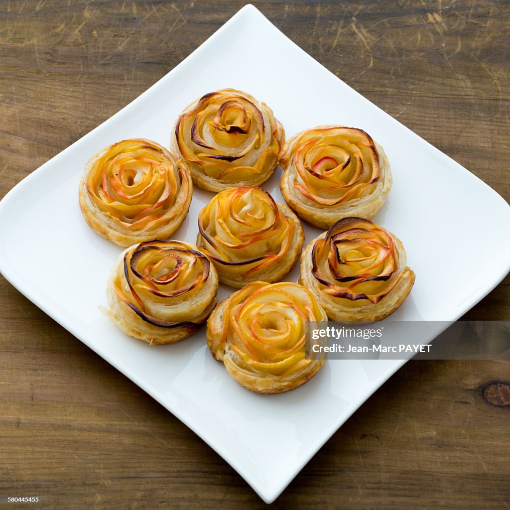 Petits fours home made, mini apple pies