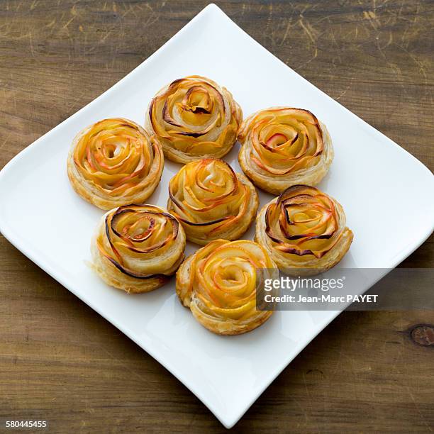 petits fours home made, mini apple pies - jean marc payet stock pictures, royalty-free photos & images