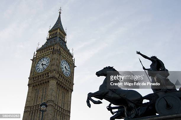 big ben-london-england - londres inglaterra stockfoto's en -beelden