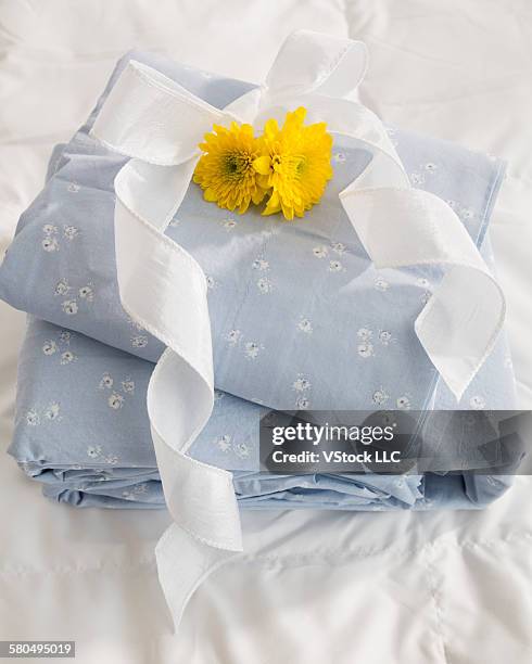 Folded Linen Sheets Photos and Premium High Res Pictures - Getty Images
