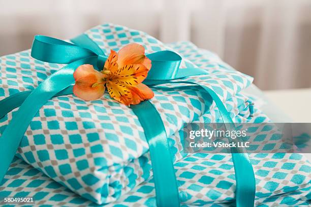 118 Folded Linen Sheets Stock Photos, High-Res Pictures, and Images