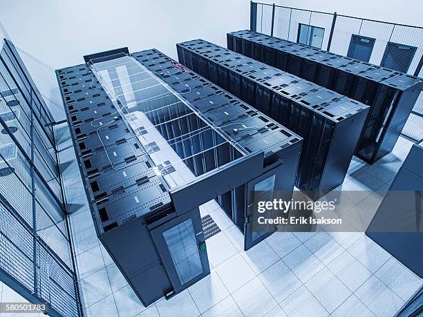 Computer Server Top View Server Room Top View Photos and Premium High Res Pictures - Getty Images
