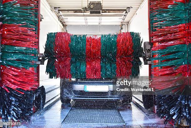 car in a car wash - car wash ストックフォトと画像