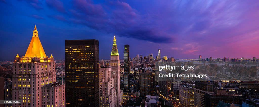 USA, New York State, New York City, Manhattan, Cityscape at dusk