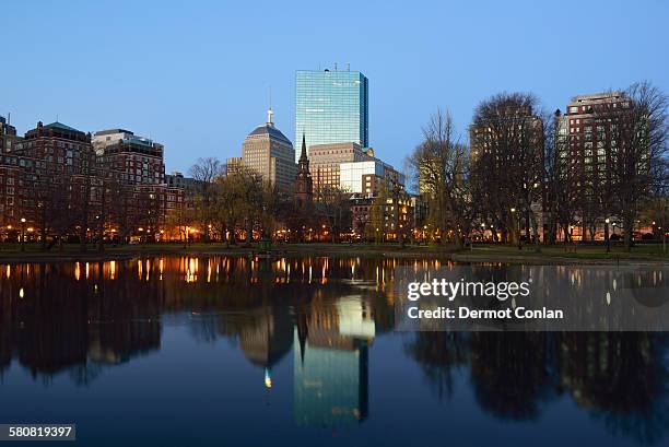 usa, massachusetts, boston, copley square at sunset - boston beacon hill stock-fotos und bilder
