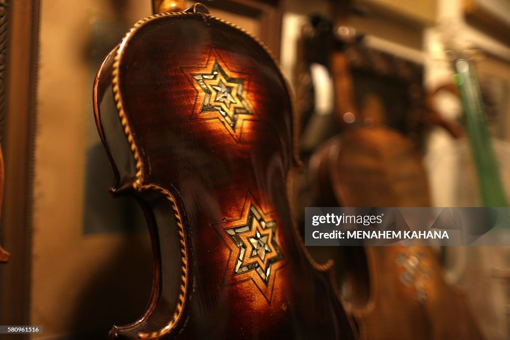 ISRAEL-HOLOCAUST-MUSIC-HISTORY