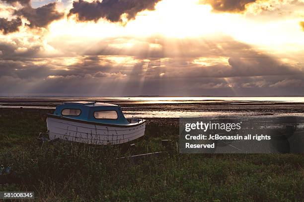 the city of whitstable, kent uk - jc bonassin 個照片及圖片檔