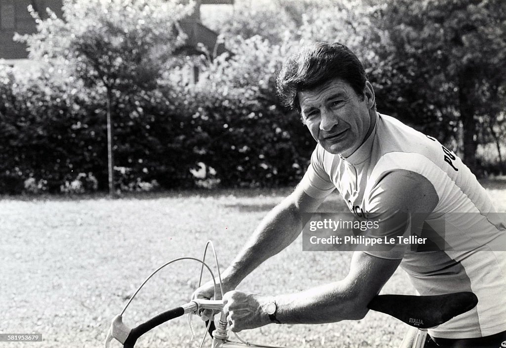 The French Cyclist Raymond Poulidor Test A Bike And The Distance the-french-cyclist-raymond-poulidor-test-a-bike-and-the-distance