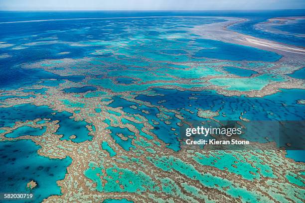 great barrier reef - great barrier reef aerial ストックフォトと画像