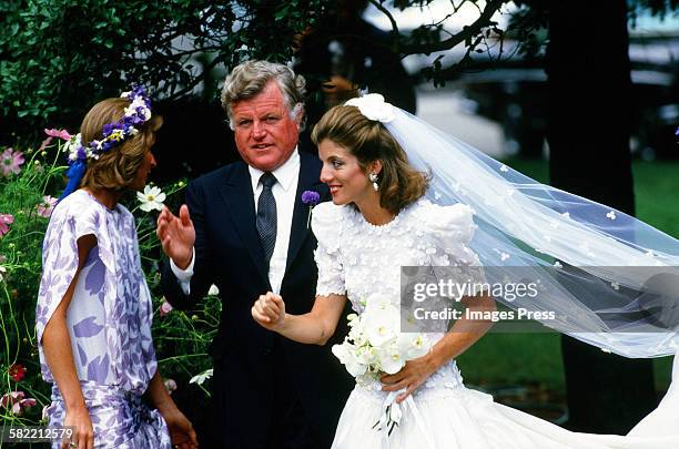 634 fotos e imágenes de Edward Kennedy Caroline Kennedy - Getty Images 634 fotos e imágenes de Edward Kennedy Caroline Kennedy - Getty Images