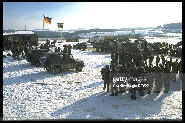 The "Bundeswehr" prepare to leave for Croatia