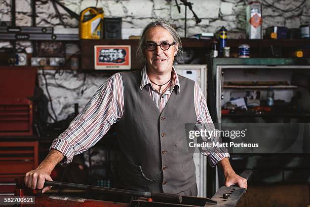 black smith - fabbro ferraio foto e immagini stock