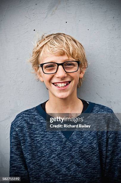 portrait of young boy - waist up foto e immagini stock