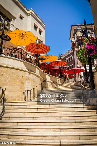 rodeo drive - rodeo drive stock pictures, royalty-free photos & images