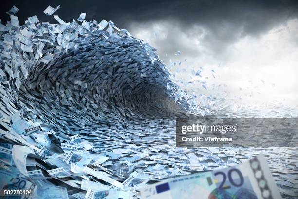 sea wave made of money - nota de euro da união europeia imagens e fotografias de stock