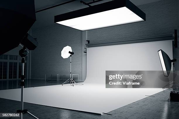 photo studio - showroom stock-fotos und bilder