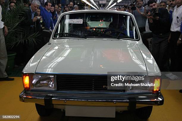 Pykan Iran Paykan Photos et images de collection - Getty Images