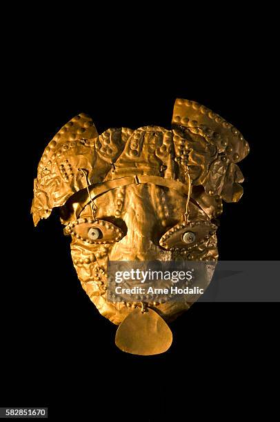 Pectoral representing a mask of the Tolita culture . La Tolita is an island in the Province of Esmeraldas, in northern Ecuador. The terms "La Tolita"...