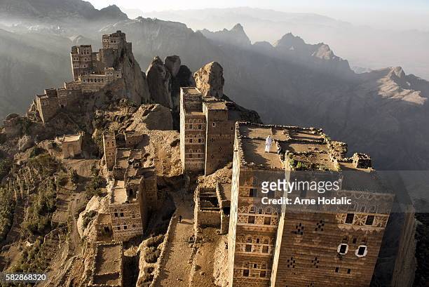 the republic of yemen - yemen stock pictures, royalty-free photos & images