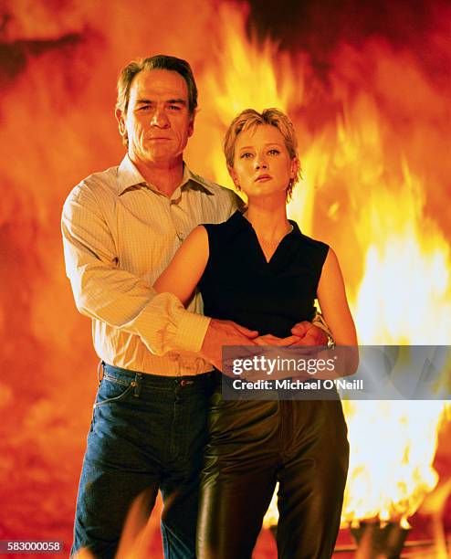 Anne Heche and Tommy Lee Jones starred in the film Volcano.