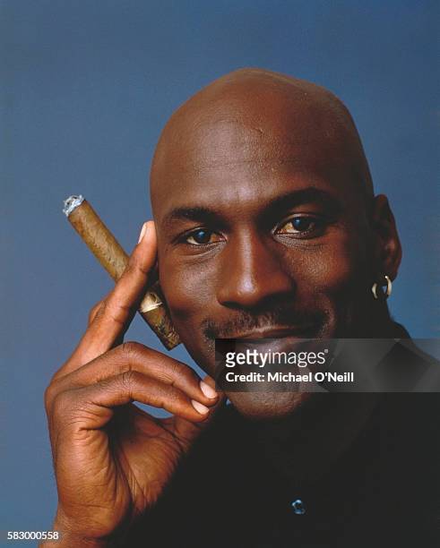 96 Michael Jordan Cigar Stock Photos, High-Res Pictures, and Images - Getty  Images