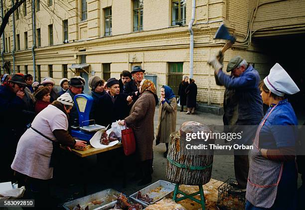 Soviet Meat Line Rations Soviet Food Line Photos and Premium High Res Pictures - Getty Images