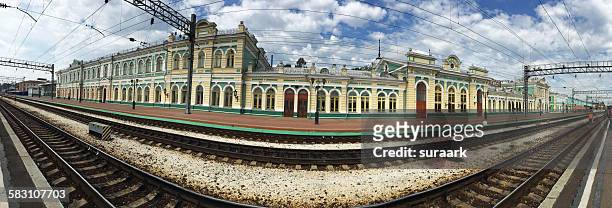 irkutsk railway station, irkutsk, siberia, russia. - irkutsk stockfoto's en -beelden