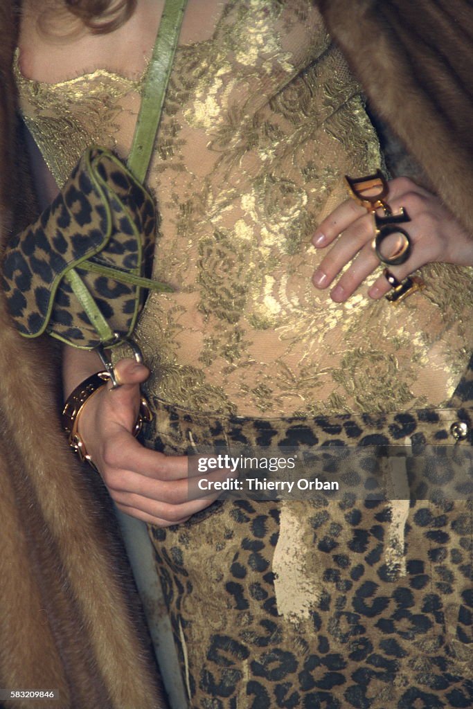 DIOR: AUTUMN/WINTER 2000/2001 PRET A PORTER
