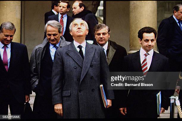 Michel Roussin, Roger Romani, Edouard Balladur, Nicolas Sarkozy et Pascal Clement.