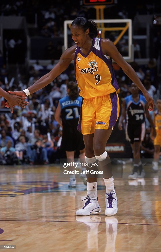 Lisa Leslie #9