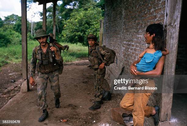 Los Contras 178 Honduras Nicaragua Border Stock Photos, High-Res Pictures, and ...