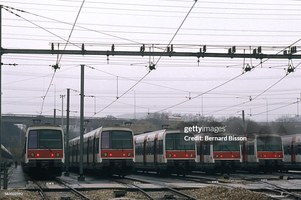 E R Train R.E.R trains parked at a depot during strike. | Location: Massy... News ...