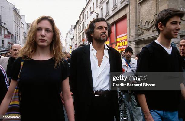 Bernard-Henri Levy with his children JustineJuliette et Antonin Balthazar.