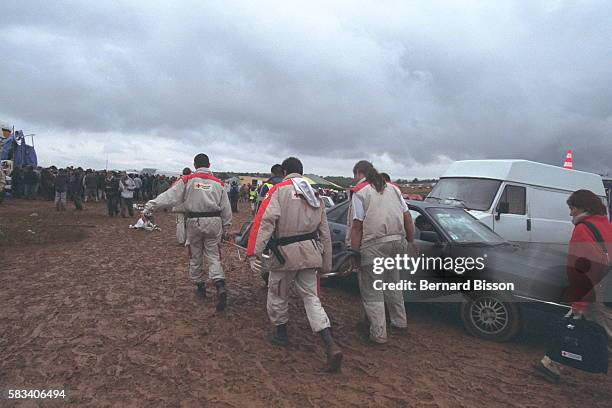 Bernard Ravet Photos and Premium High Res Pictures - Getty Images