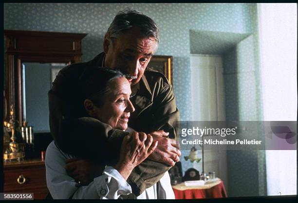 Both famous French actors, married couple Philippe Noiret and Monique Chaumette star together in Henri Graziani's film Nous Deux.